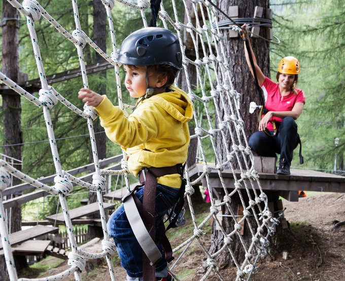 SPORT, KULTUR UND TRADITION IM LAND DER LADINER